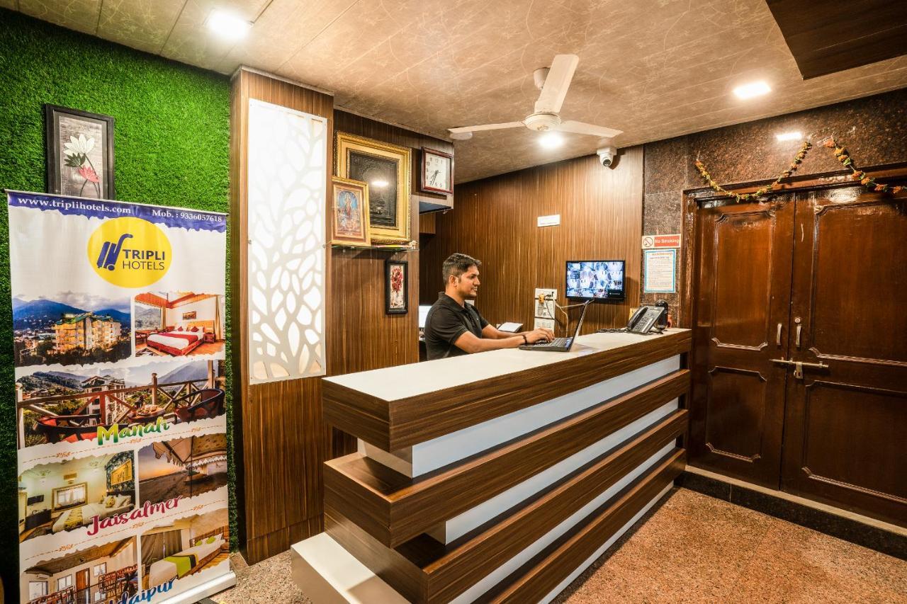 Hotel Tripli Udajpur Zewnętrze zdjęcie